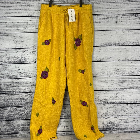 NWT-PERTED’EGO-LE PORTOFINO LOUNGE Hand Embroidered Flowers Pants